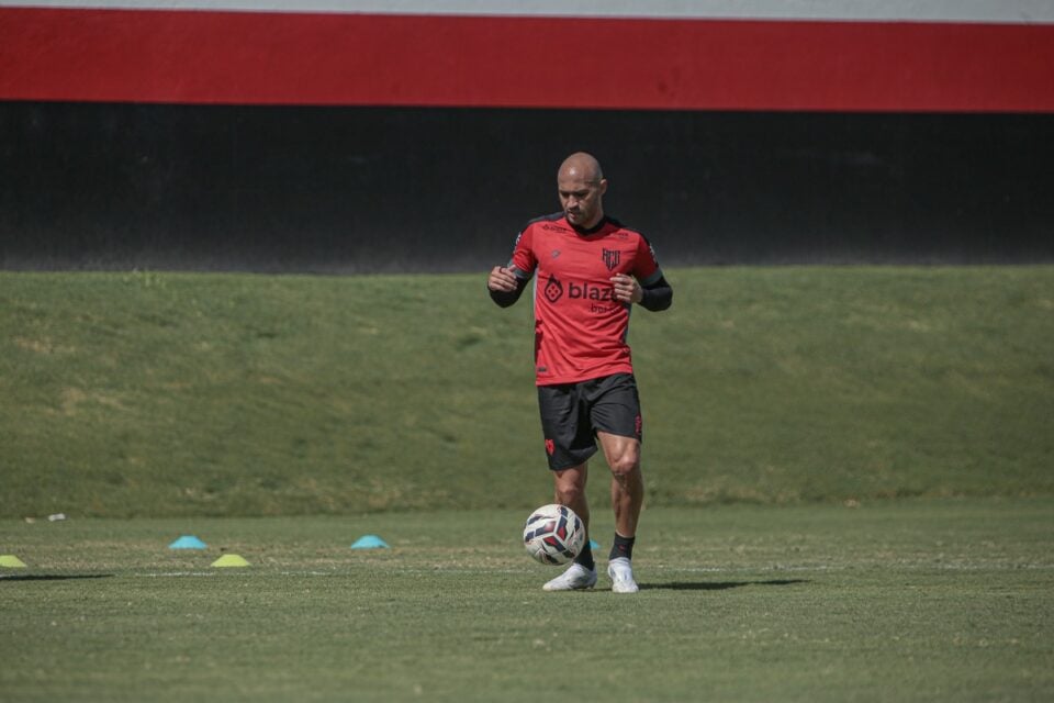 Dudu irá ser titular na equipe do Atlético Goianiense