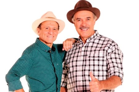 Nilton Pinto e Tom Carvalho se apresenta em Goiânia