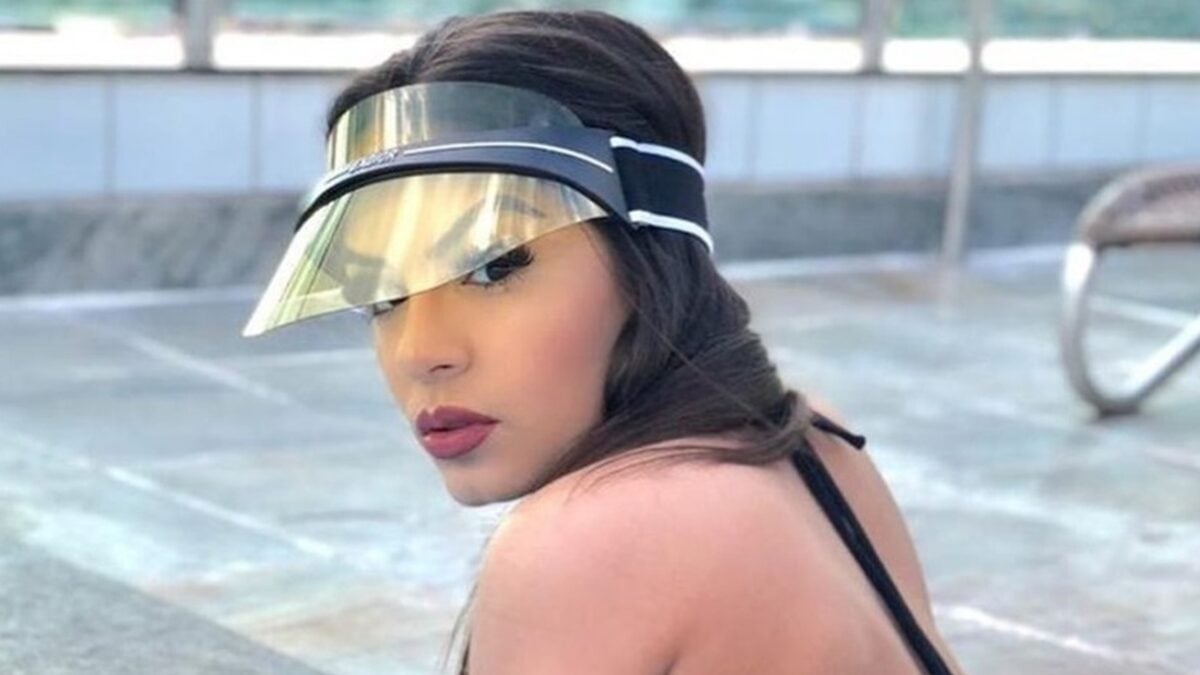 Veja como influencer do Privacy transforma meias usadas em fonte de renda milionária Kéllyta Tharsys recebe pedidos inusitados