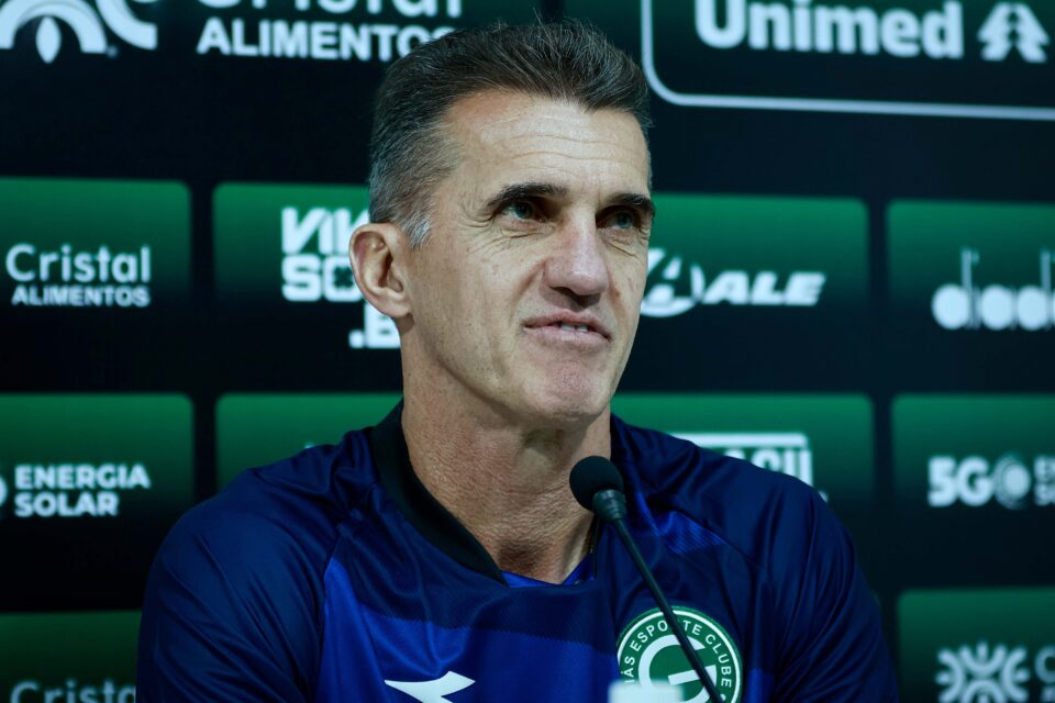 Vagner Mancini, técnico do Goiás