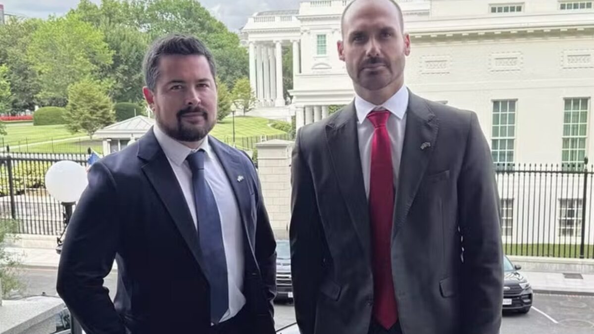 PGR pede penas que podem chegar a 6 anos e 8 meses de prisão para Eduardo Bolsonaro e Paulo Figueiredo Parlamentar e blogueiro