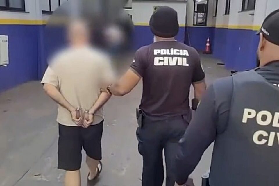 Imagem de um dos investigados presos