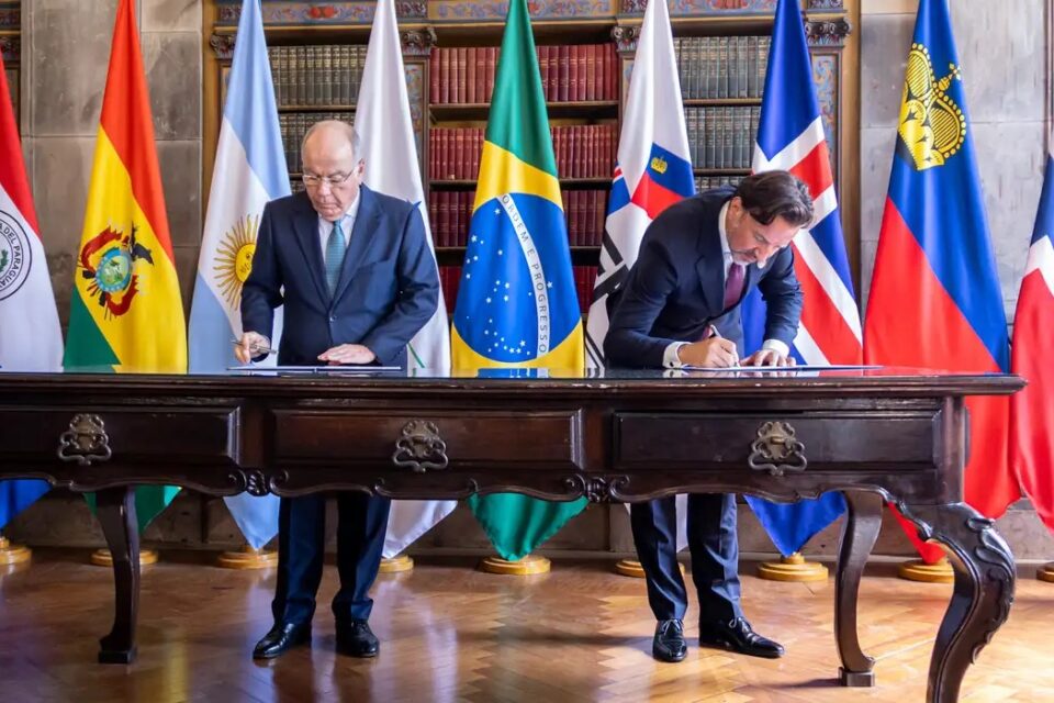 Mercosul assina acordo de livre comércio com quatro países europeus Parceria com Efta cria mercado de 290 milhões de pessoas