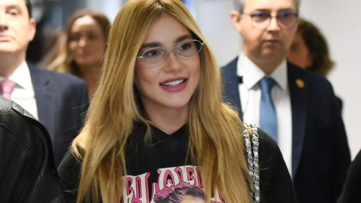 Virginia diz que usaria calcinha por 10 dias para vender por R$ 1 milhão; vídeo Ex de Zé Felipe contou que aceitaria vender uma peça íntima