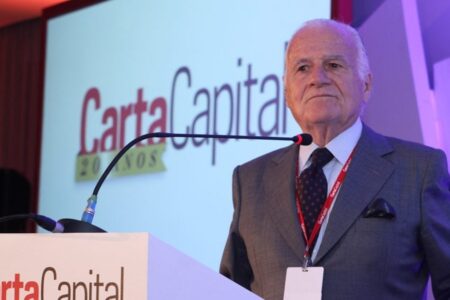 Morre Mino Carta, fundador do CartaCapital; Lula decreta luto de 3 dias