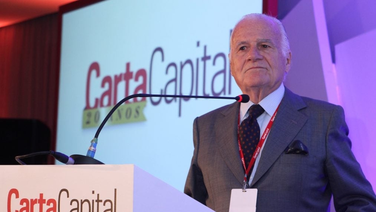 Morre Mino Carta, fundador do CartaCapital; Lula decreta luto de 3 dias