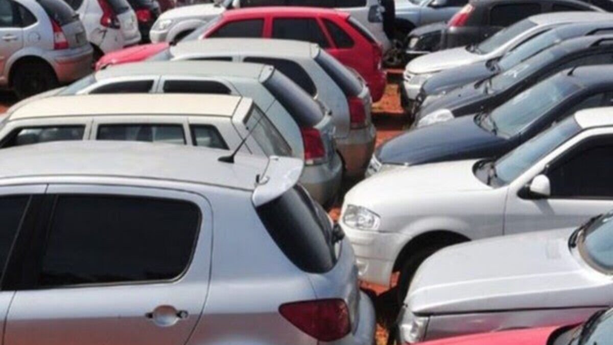 Leilão do Detran-GO acontece em Senador Canedo. (Foto: divulgação)