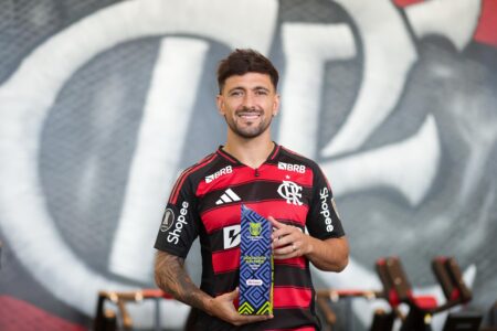 Arrascaeta, meia do Flamengo