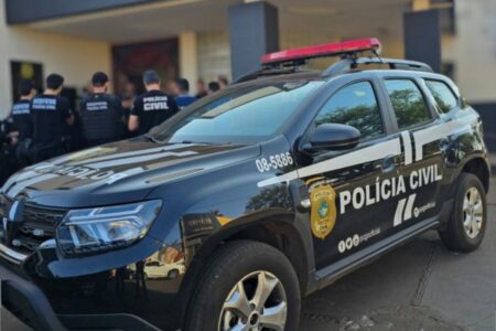 Caminhoneiro é assaltado por três mulheres enquanto dormia em posto de gasolina em Itumbiara