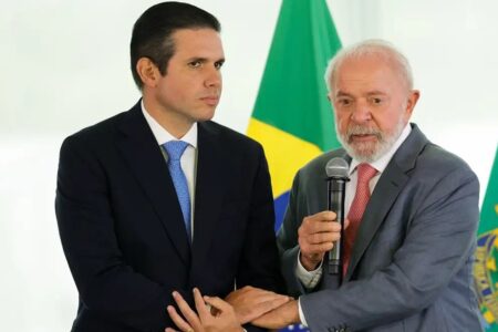 Motta vê anistia ampla sem fôlego na Câmara após condenação de Bolsonaro Lula recebeu o deputado para um almoço