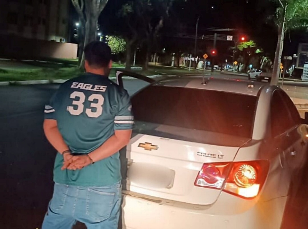 Imagem do suspeito preso