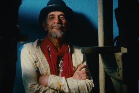 Documentário estreia em Goiânia e mostra bastidores do teatro local