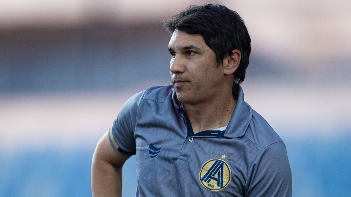 Lúcio Flávio, técnico da Aparecidense