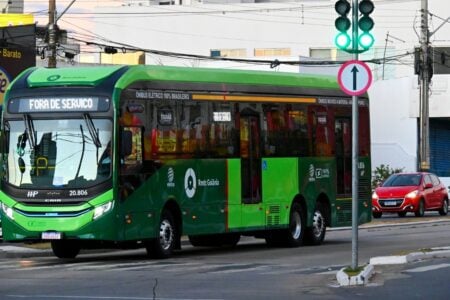 Prefeitura de Goiânia repassa R$ 232 mi e mantém passagem de ônibus em R$ 4,30