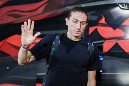 Filipe Luís fica no Flamengo