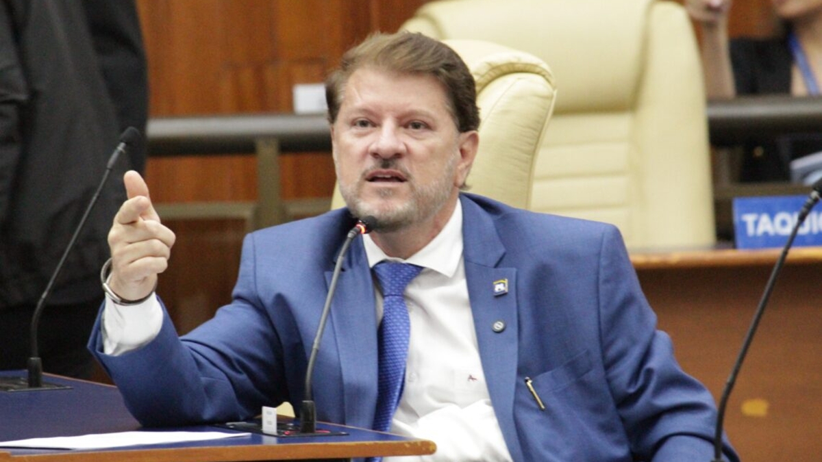 Relator da CEI da Limpa Gyn afirma que PL não aceitará secretária na gestão Mabel