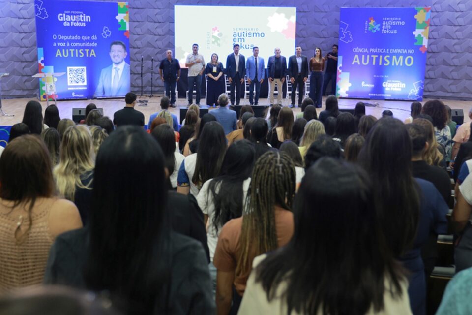 seminario-autismo-alego-carlos-costa