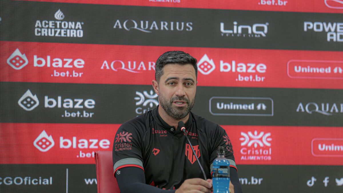 Rafael Lacerda projeta clássico diante o Goiás