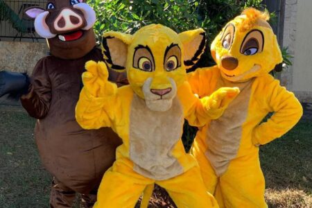 Goiânia recebe show infantil gratuito com 15 personagens neste sábado