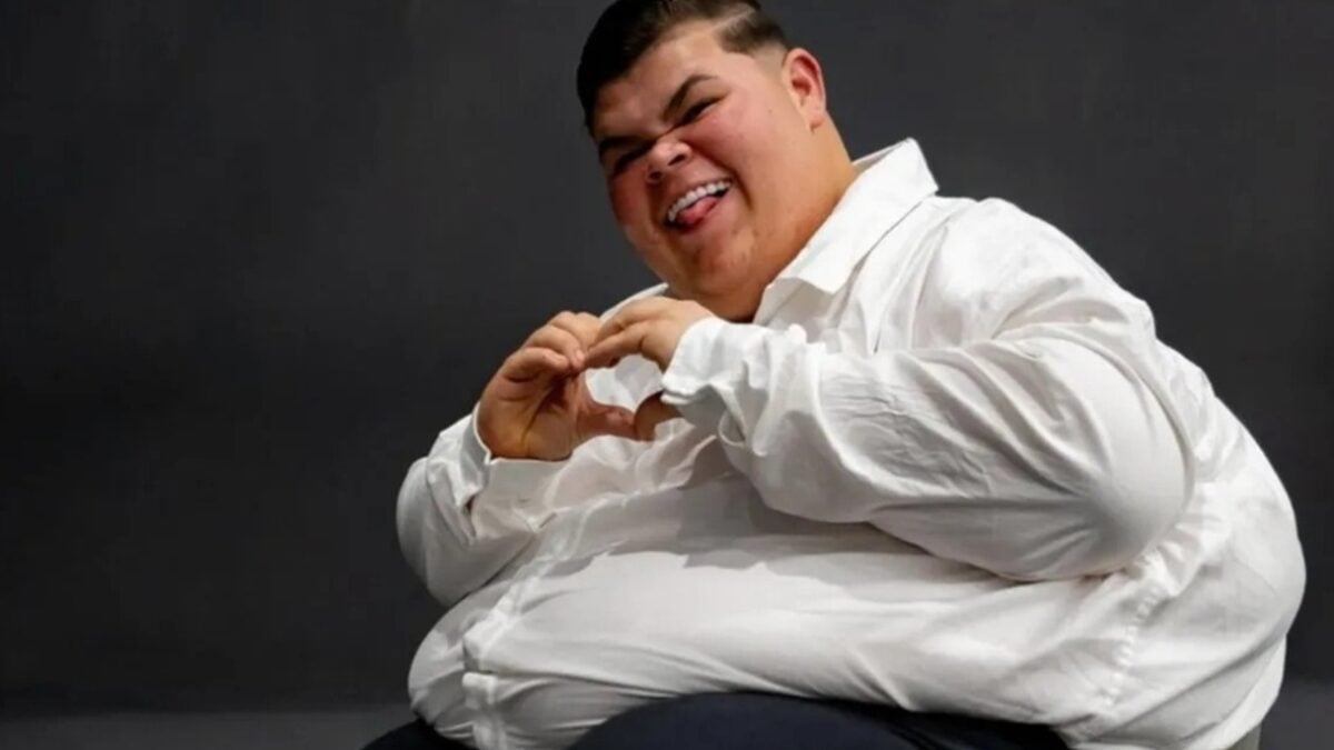 R$ 8 mil em salão: Gordão da XJ mostra como gasta sua fortuna Influenciador que perdeu mais de 100kg gasta R$ 400 mil por mês com roupas