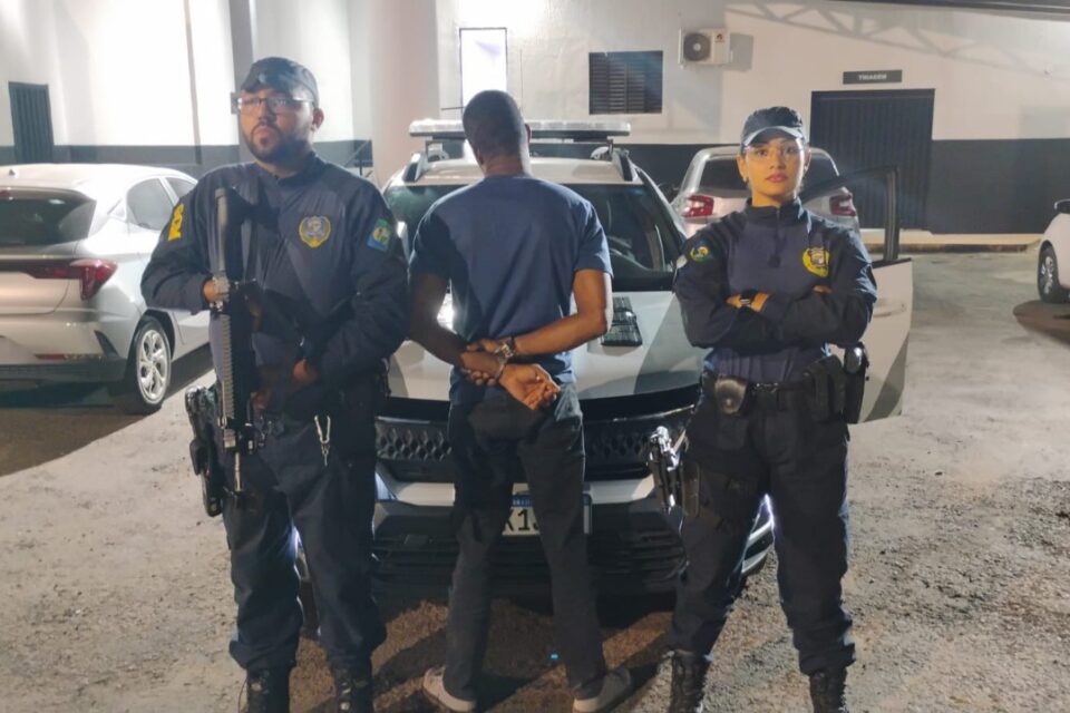 Imagem do homem preso