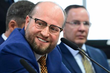 CPI do INSS pede prisão de Nelson Wilians e aprova quebra de sigilo Advogado negou participação na fraude em depoimento