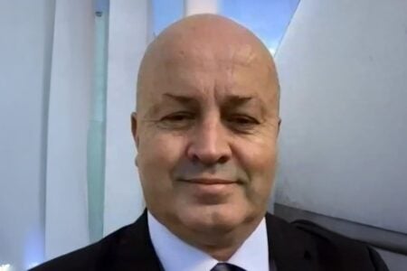 ‘Careca do INSS’ é preso por suspeita de risco de fuga em operação contra fraudes em aposentadorias mandados de prisão preventiva