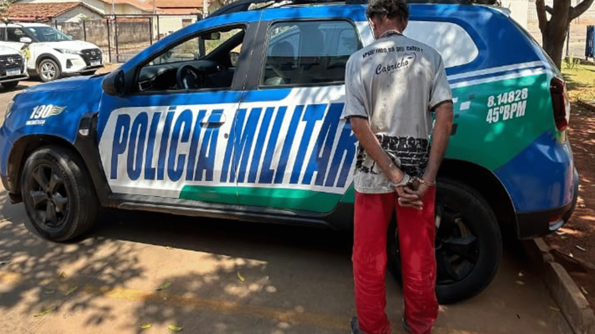 Homem preso por importunação sexual