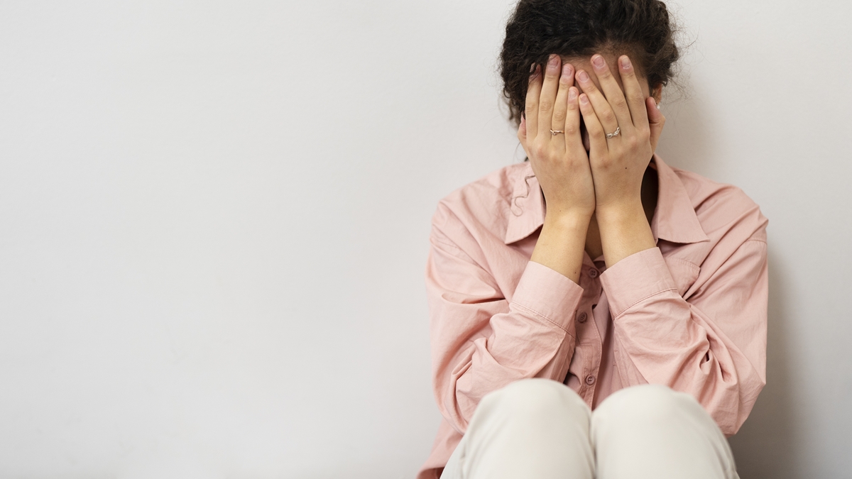 Juíza reconhece rescisão indireta à trabalhadora que sofreu assédio no trabalho, em Inhumas