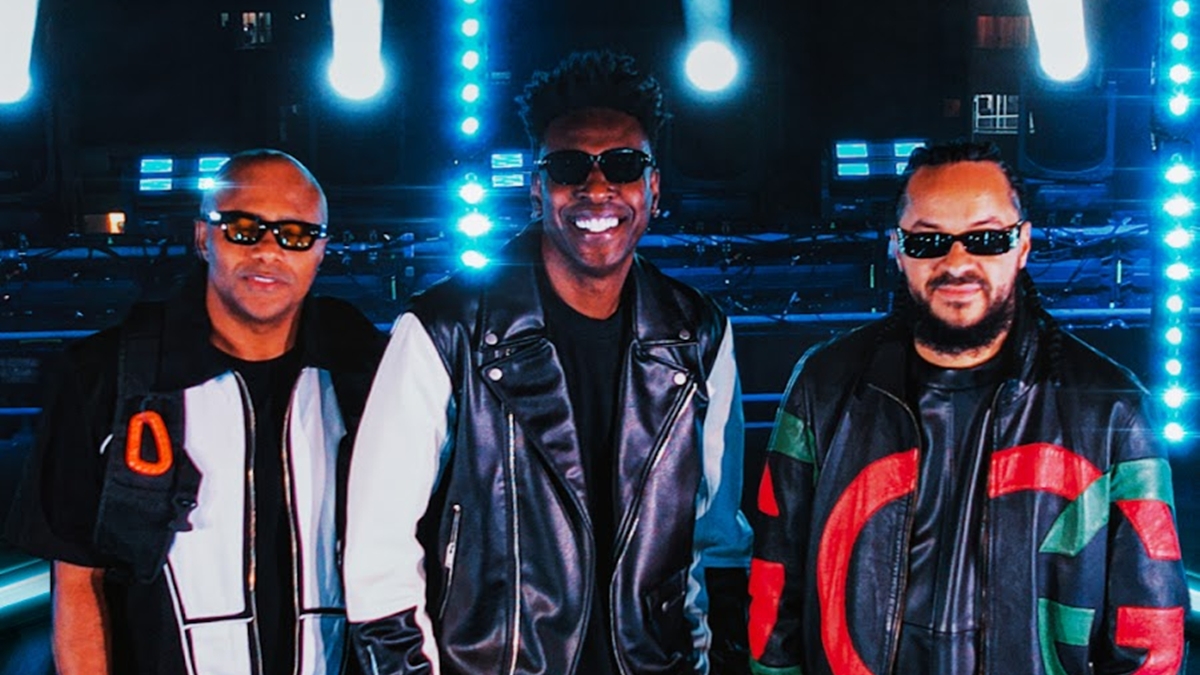 Pixote, Turma do Pagode e Benzadeus agitam Goiânia com Festa Mixturadin no domingo