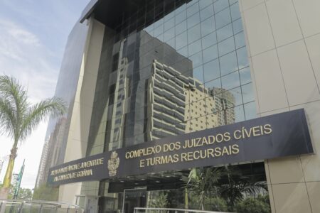 Juiz condena plano de saúde a indenizar menor que teve atendimento emergencial negado em Goiânia