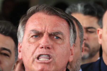 Bolsonaro é condenado a pagar R$ 1 mi em indenização por racismo Três manifestações do ex-presidente foram alvo do processo