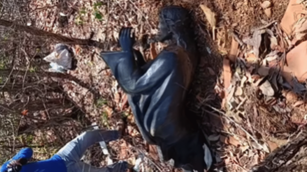 Polícia recupera objetos religiosos furtados em cemitério de Ceres