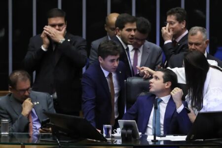 Manifestação contra PEC da Blindagem e anistia será realizada em Goiânia neste domingo