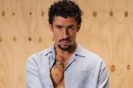 Bad Bunny é confirmado como atração do show do intervalo do Super Bowl 2026