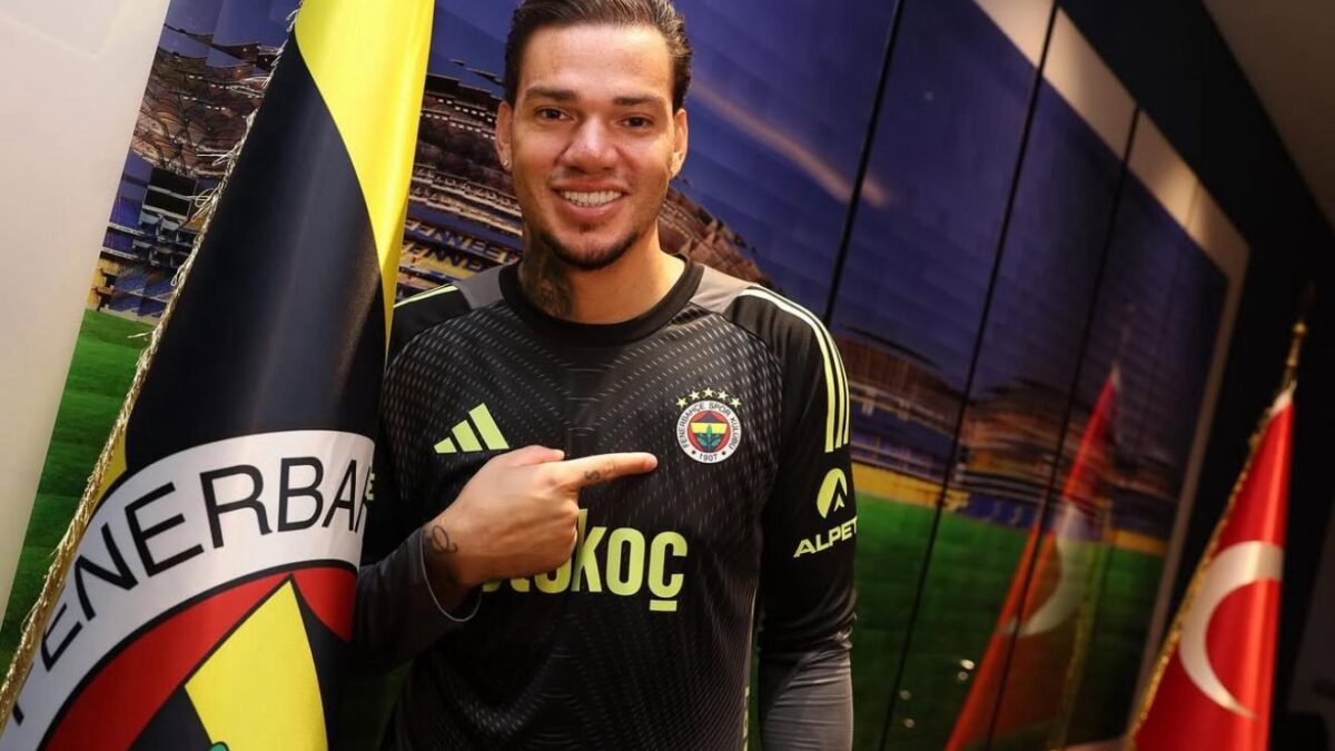 Fenerbahçe anuncia contratação de Ederson