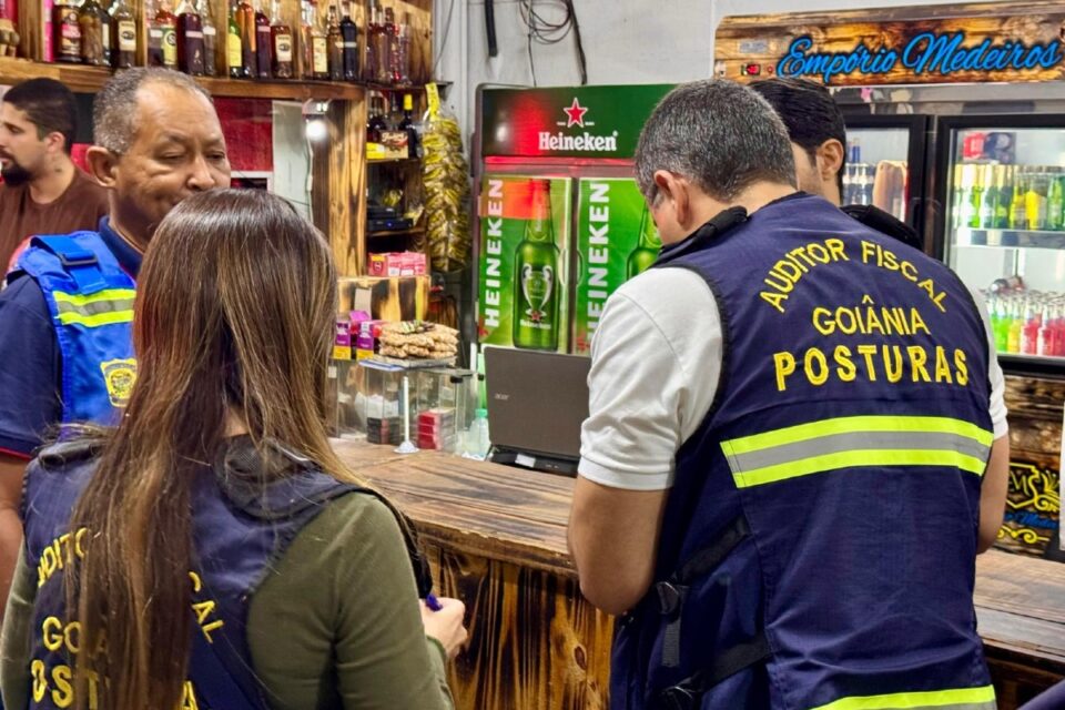 Mais de 60% das distribuidoras de bebidas de Goiânia seguem novas regras de funcionamento à noite