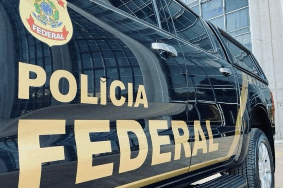 Operação da PF cumpre mandados contra o crime de envio de dinheiro falso em Jataí