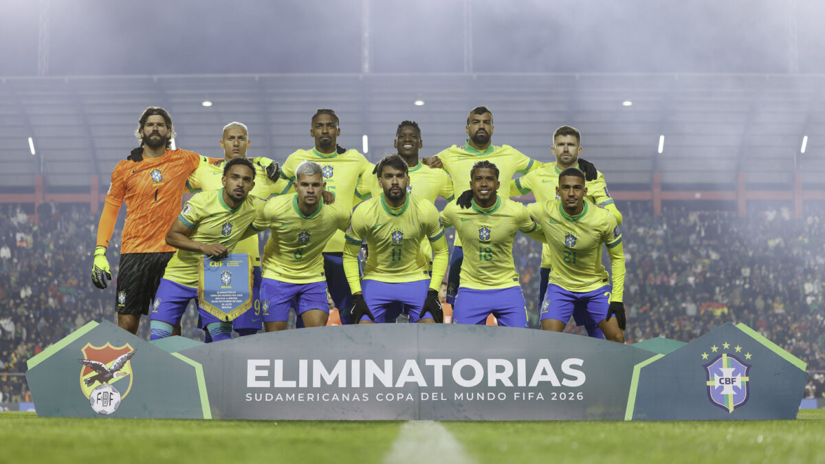 Seleção Brasileira na partida contra a Bolívia