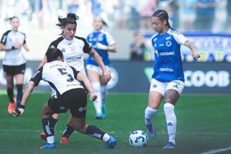 Corinthians e Cruzeiro decidem titulo brasileiro neste domingo (14/9)