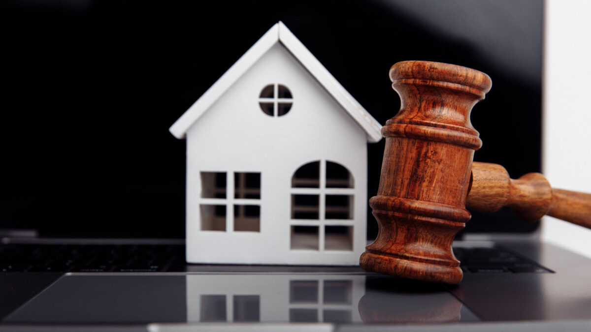 Leilão da Caixa: casa em Goiás chama atenção pelo valor baixo; confira preços Descontos podem chegar a 47% em relação ao valor de mercado