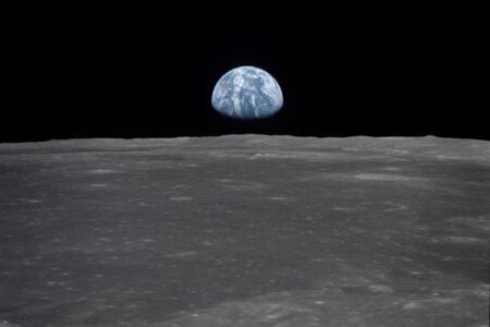 Trump define como meta enviar humanos à Lua até 2028 Estados Unidos querem pisar no solar lunar neste século antes da China