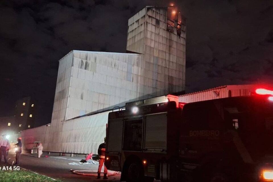 Imagem no dia do incêndio