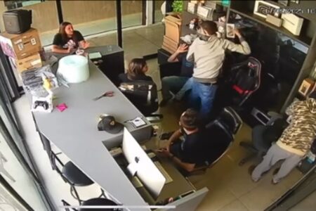 PM procura suspeitos de assaltar galeria próximo a camelódromo de Goiânia