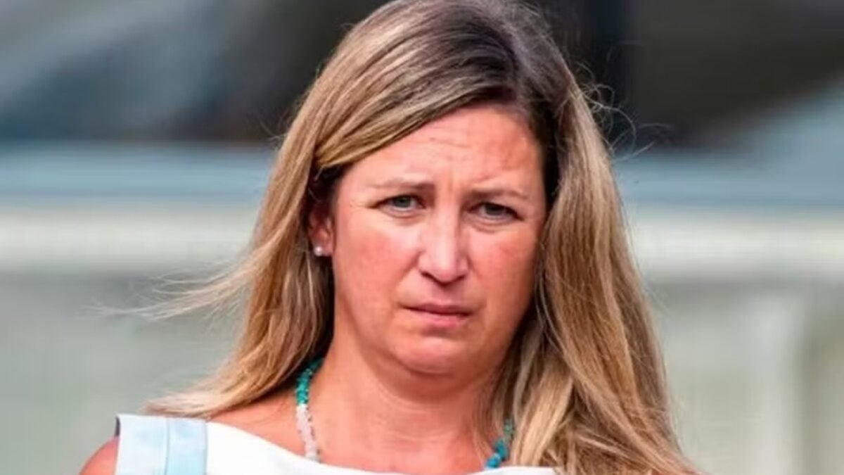 Mulher é condenada por assediar homem casado em restaurante; veja o que ela disse Britânica acabou causando uma confusão