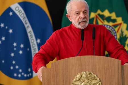 Lula veta mudanças na Lei da Ficha Limpa que reduziam tempo de inelegibilidade diminuía período que políticos punidos não poderiam candidatar