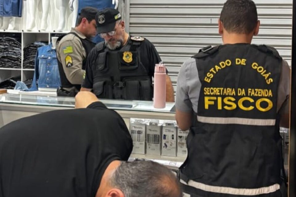 Operação investiga comércio irregular de eletrônicos na Região da 44, em Goiânia