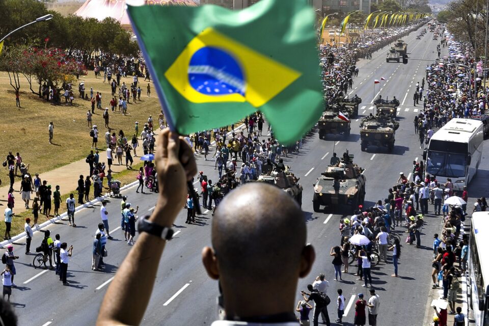 Agência Brasil 30 Anos – Desfile cívico-militar do 7 de setembro, na Esplanada dos Ministérios, em Brasília