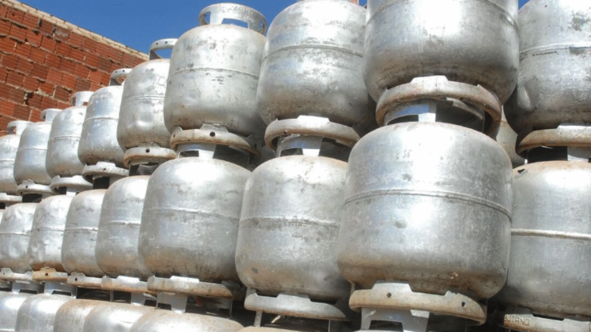 Imagem de vários botijão de gás