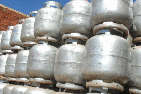 Imagem de vários botijão de gás